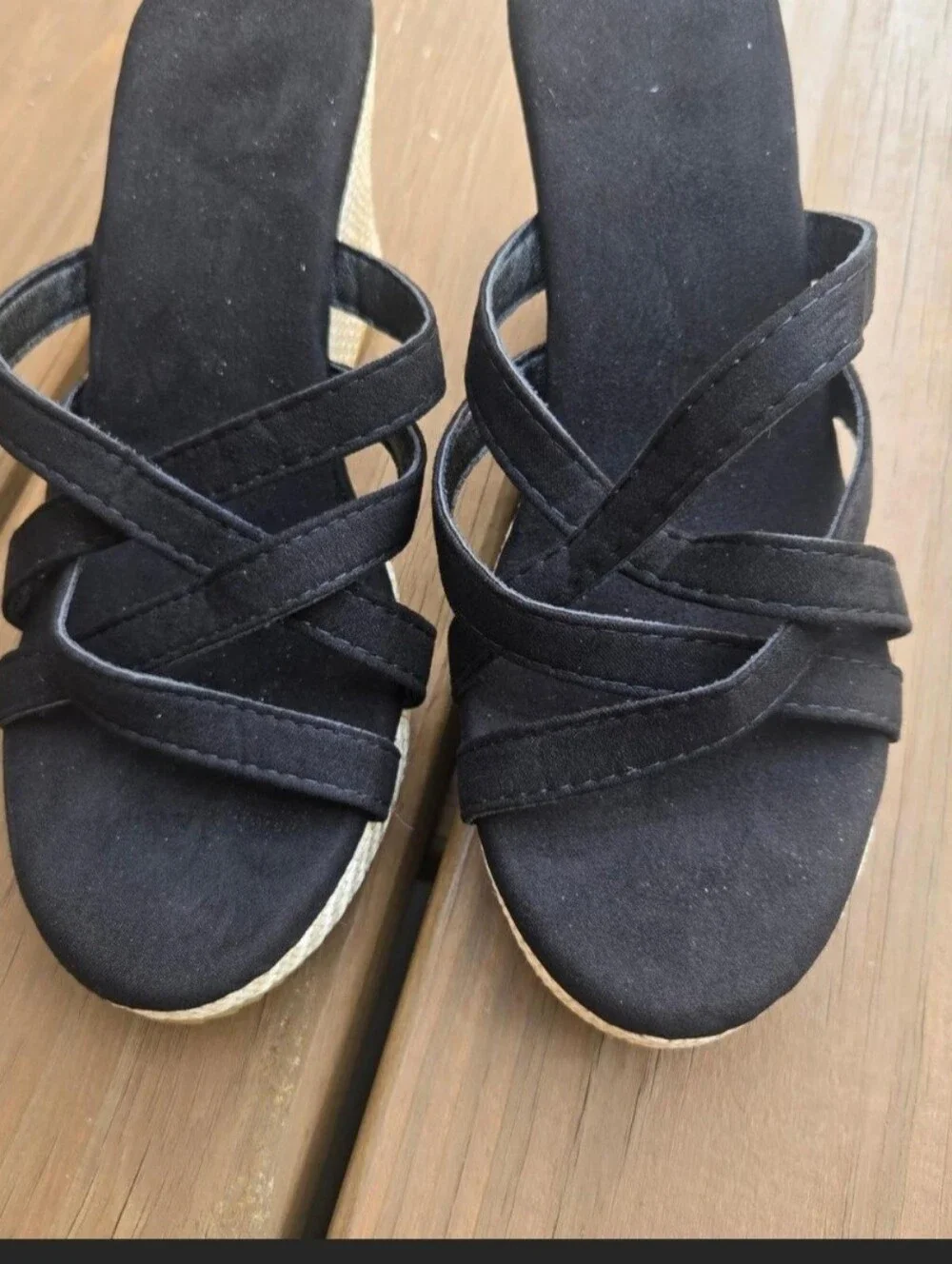 no brand comfortable black